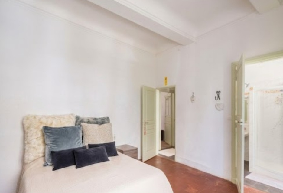3-bedroom House In Pezenas, France (116 M²)