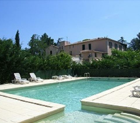 2-bedroom Apartment In Pezenas, France