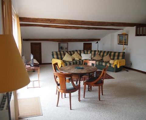 2-bedroom Apartment In Pezenas, France