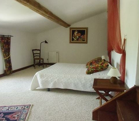 2-bedroom Apartment In Pezenas, France