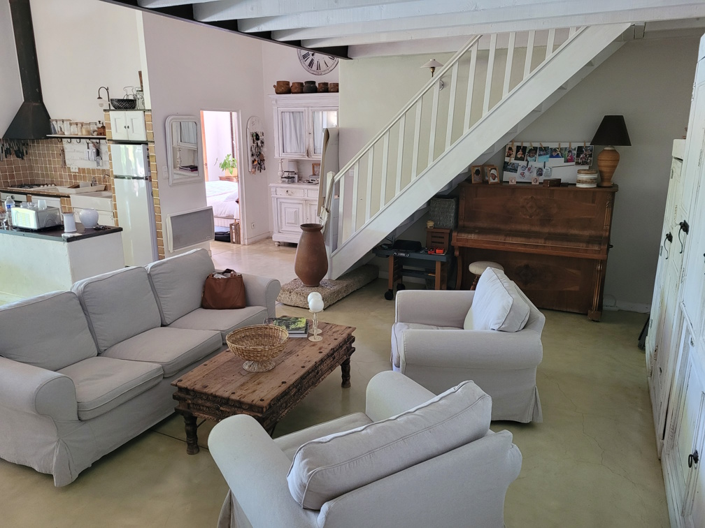 8-bedroom Detached House In Bize Minervois, France (319 M²)
