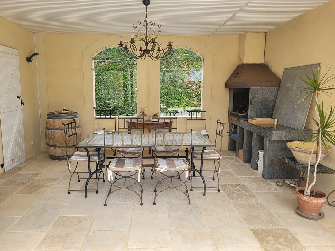 4-bedroom Detached House In Saint Genies De Fontedit, France (195 M²)