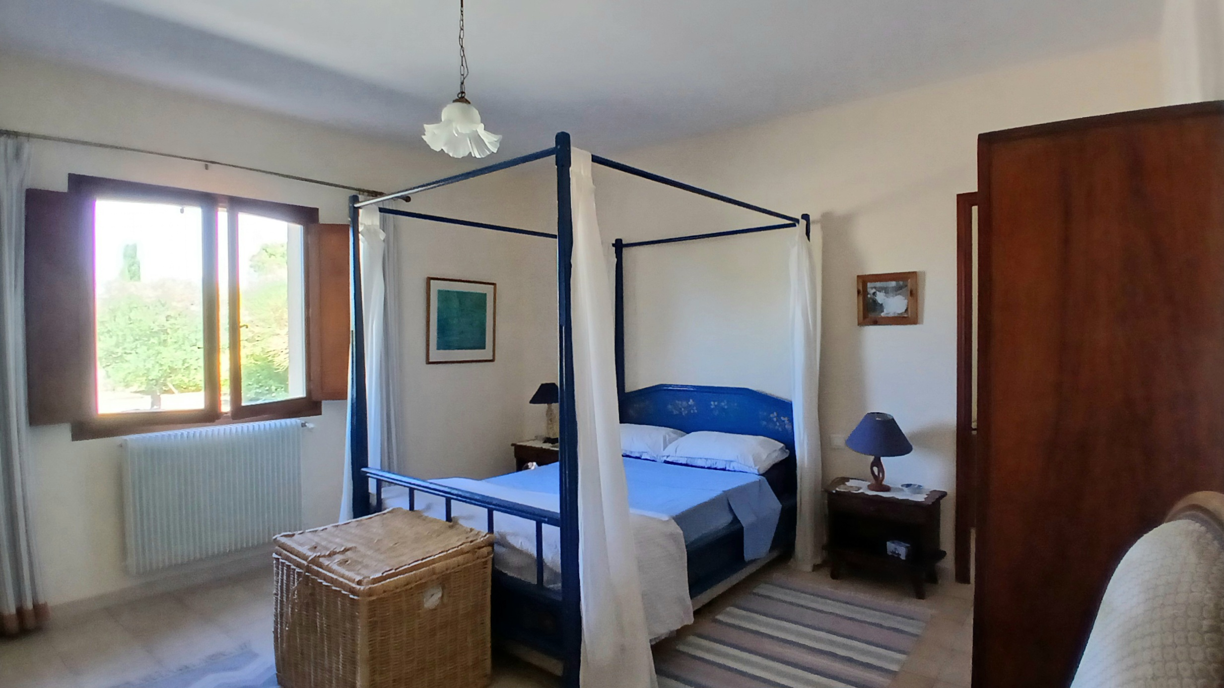 4-bedroom Detached House In Badens, France (190 M²)