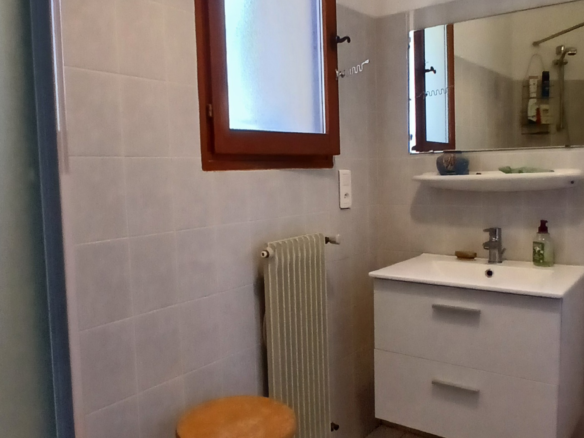 4-bedroom Detached House In Badens, France (190 M²)