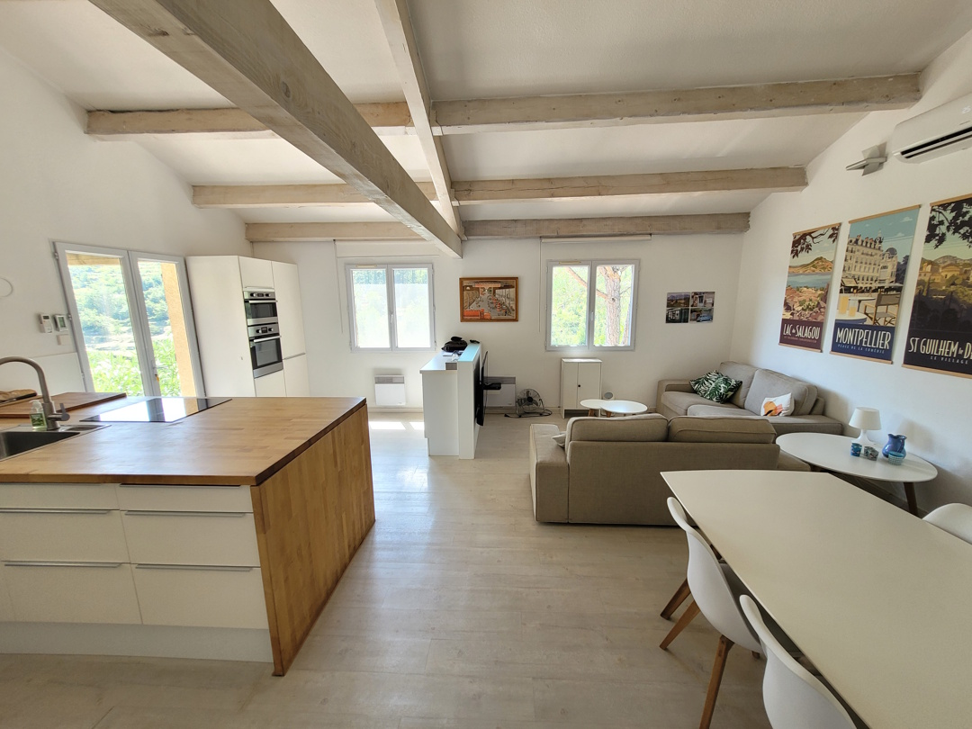 3-bedroom Detached House In Bedarieux, France (75 M²)
