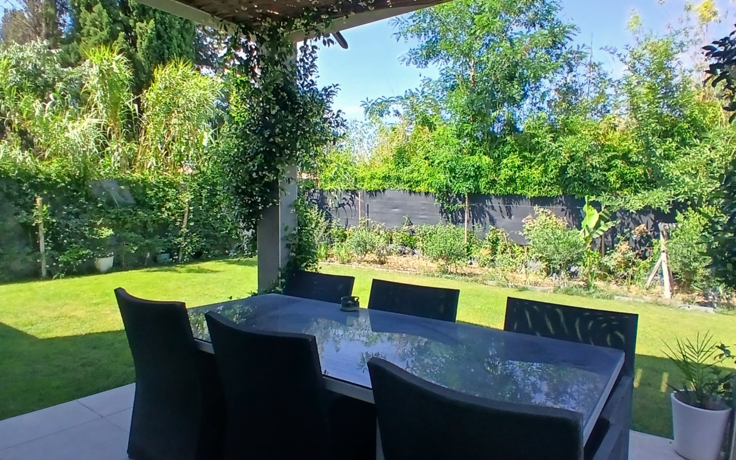 3-bedroom Detached House In Beziers, France (106 M²)