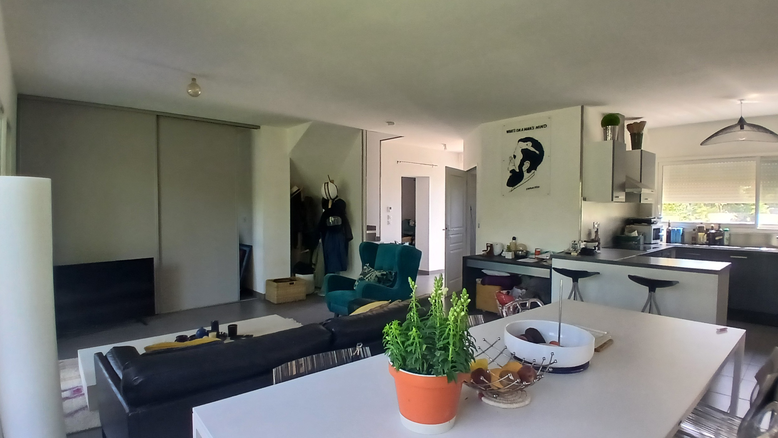 3-bedroom Detached House In Beziers, France (106 M²)