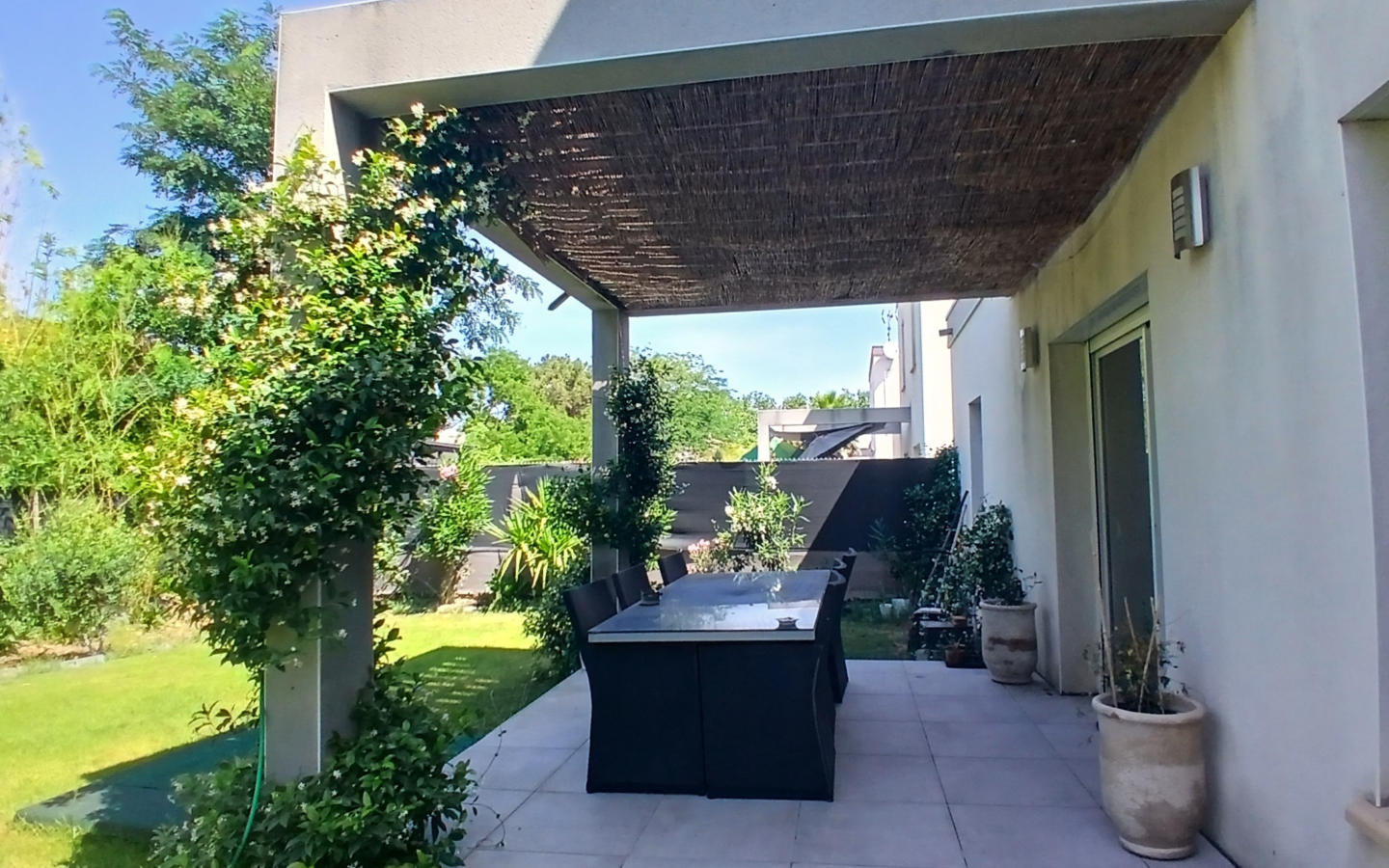 3-bedroom Detached House In Beziers, France (106 M²)