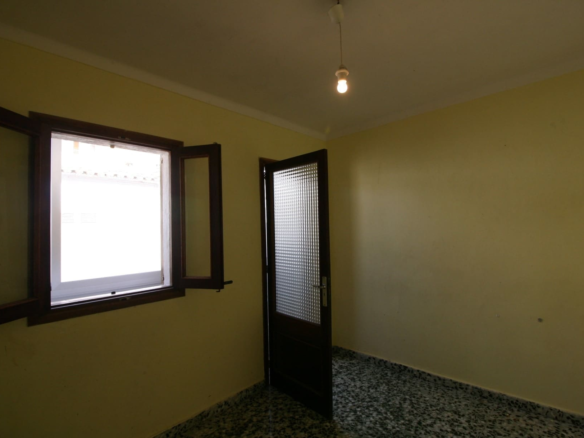 5-bedroom Village House In Pollensa, Spain (373 M²)