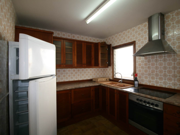 5-bedroom Village House In Pollensa, Spain (373 M²)