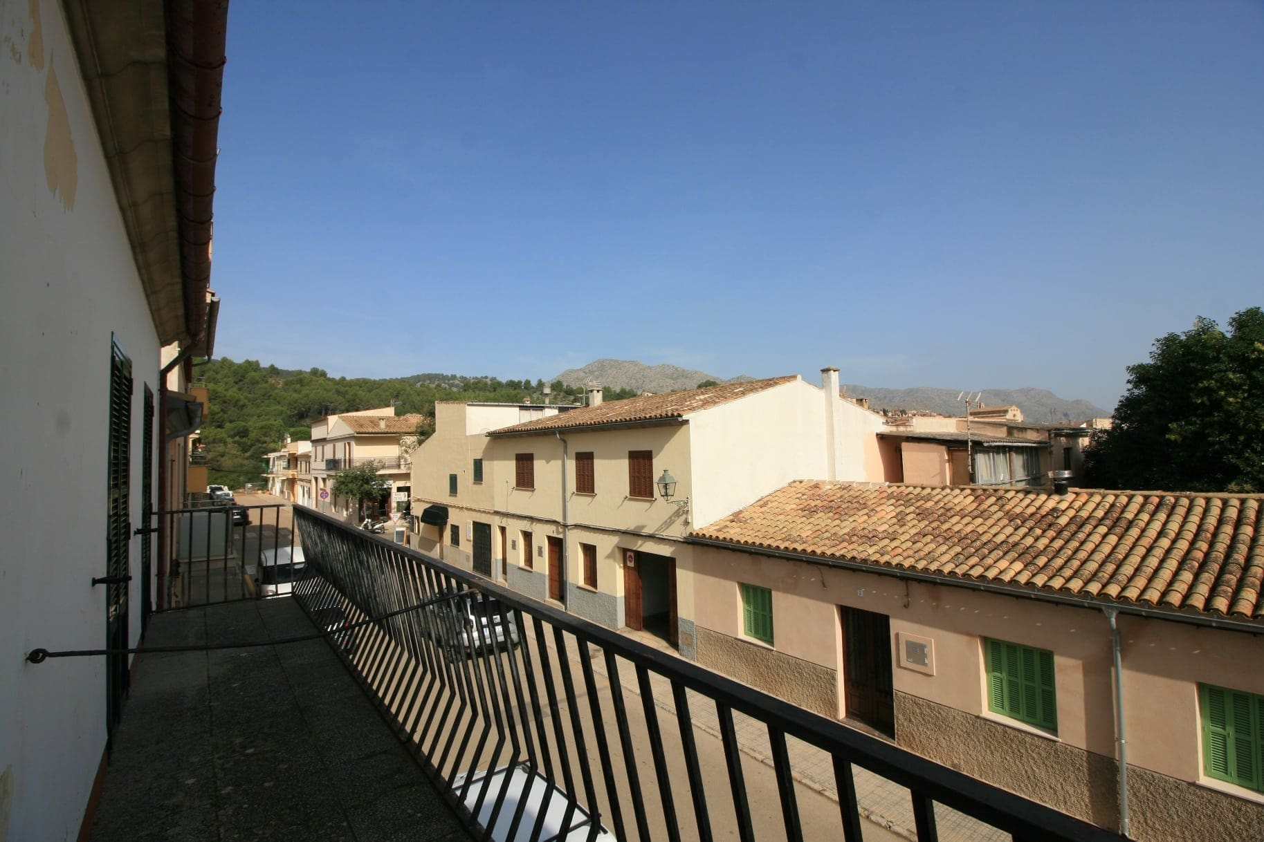 5-bedroom Village House In Pollensa, Spain (373 M²)