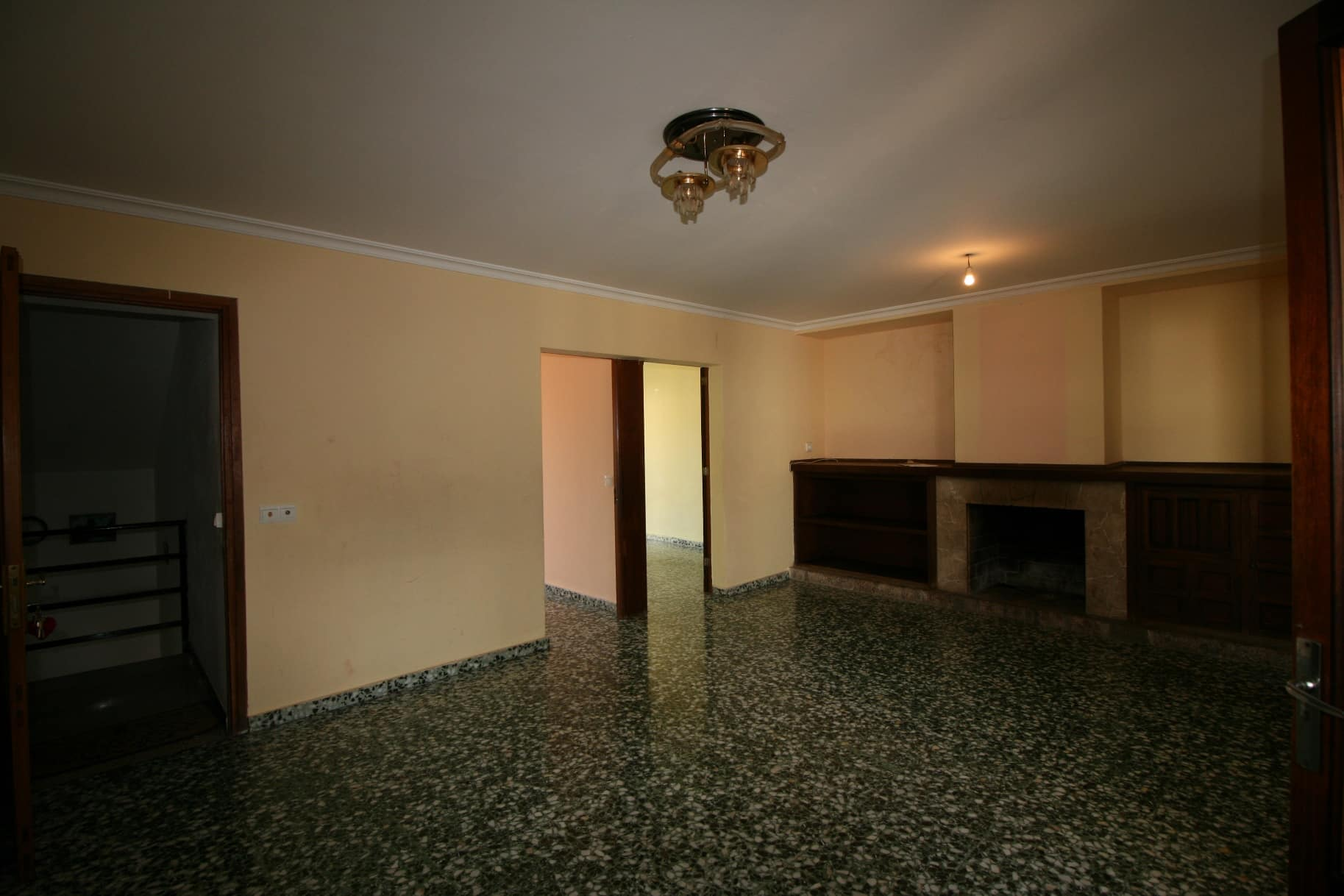5-bedroom Village House In Pollensa, Spain (373 M²)