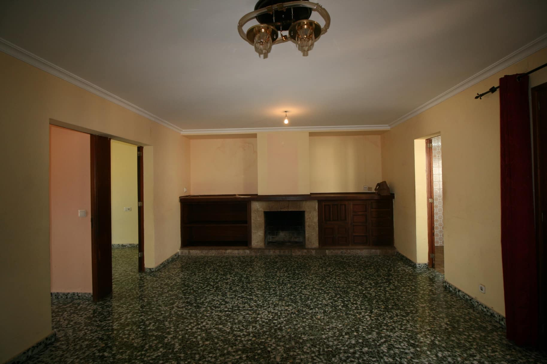 5-bedroom Village House In Pollensa, Spain (373 M²)