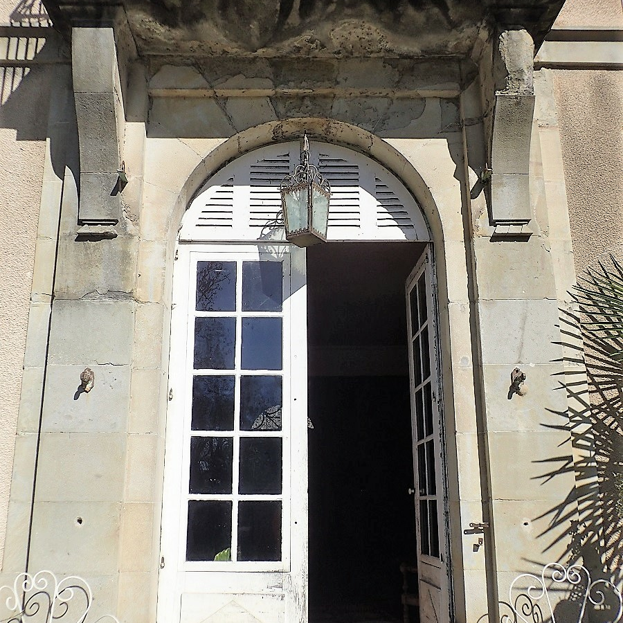 13-bedroom Property In Carcassonne, France (1.260 M²)