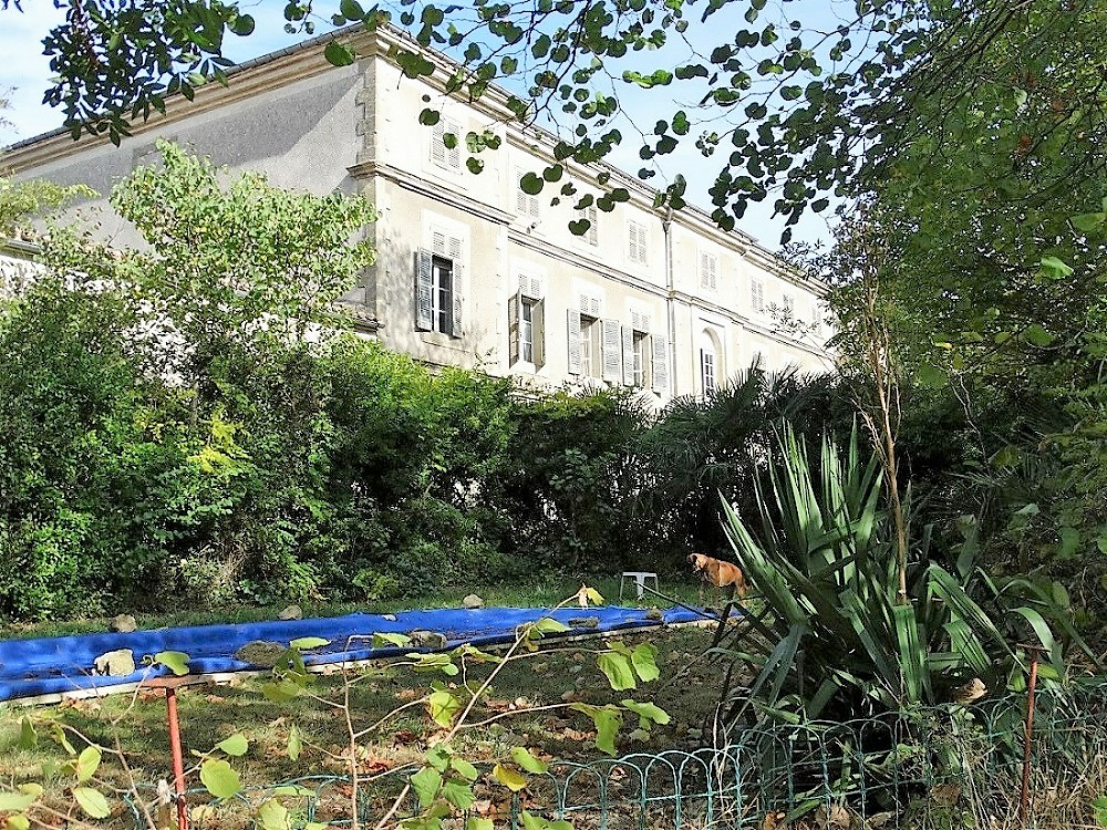 13-bedroom Property In Carcassonne, France (1.260 M²)