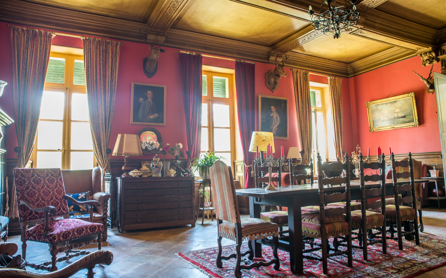 13-bedroom Property In Carcassonne, France (1.260 M²)