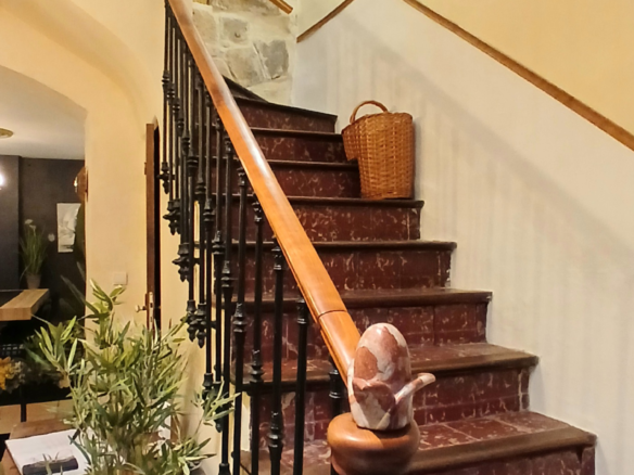 5-bedroom House In Capestang, France (195 M²)