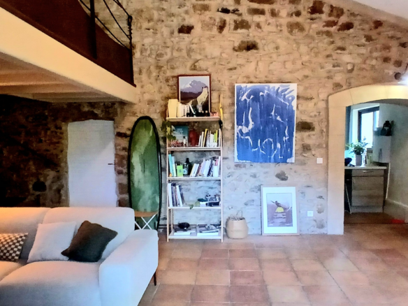 2-bedroom Detached House In Cessenon Sur Orb, France (105 M²)
