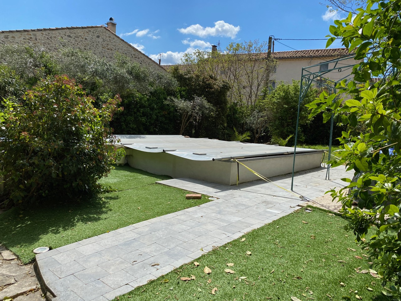 6-bedroom House In Cessenon Sur Orb, France (200 M²)