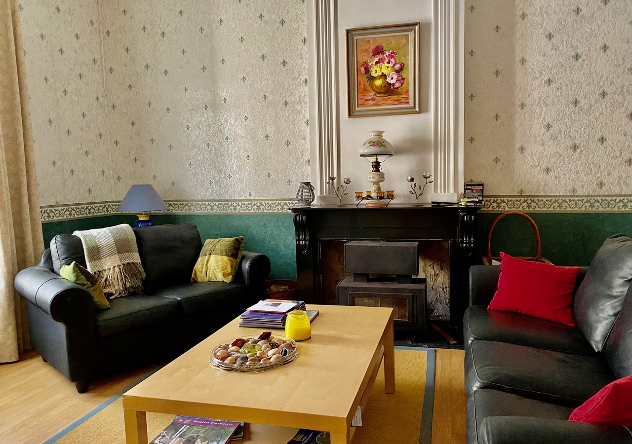 6-bedroom House In Cessenon Sur Orb, France (200 M²)