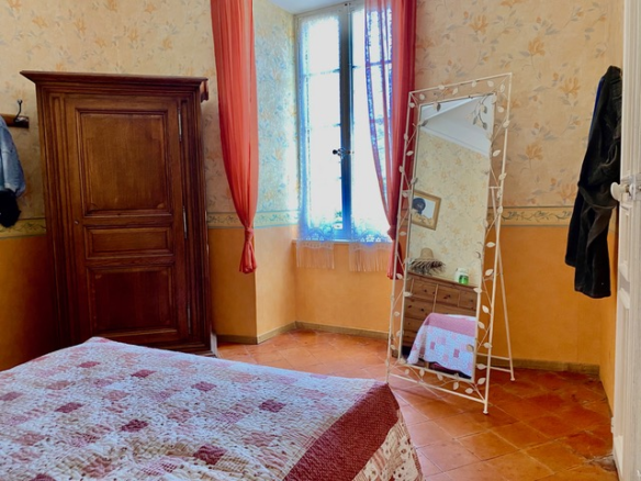 6-bedroom House In Cessenon Sur Orb, France (200 M²)
