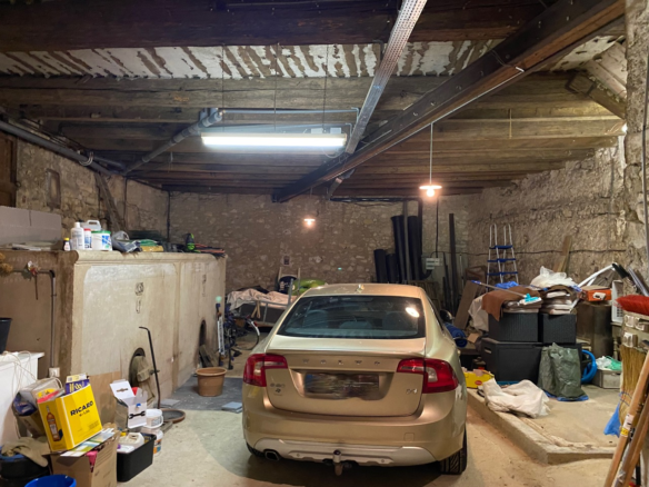 6-bedroom House In Cessenon Sur Orb, France (200 M²)
