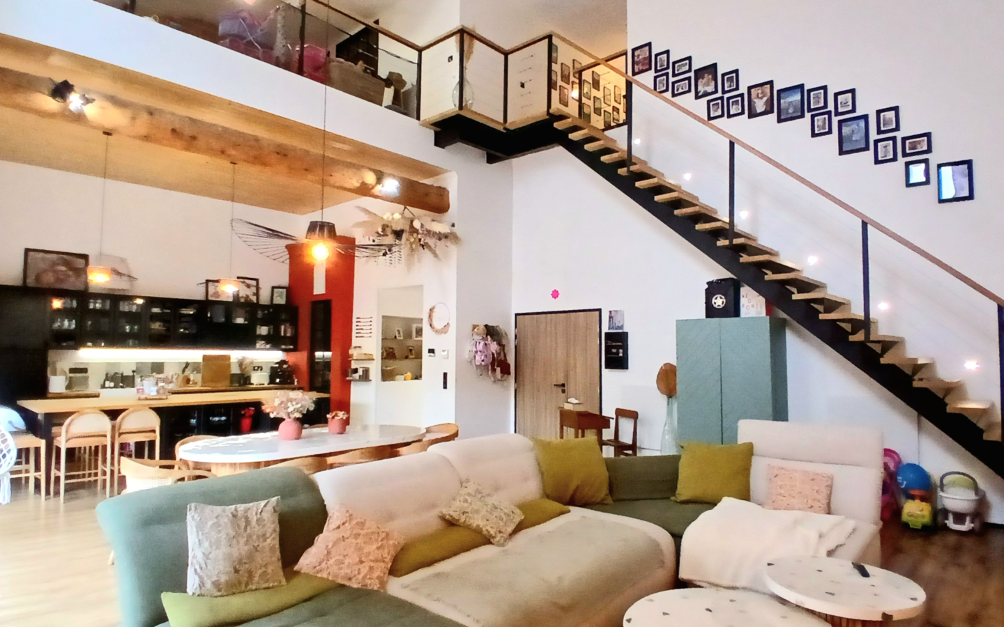 4-bedroom House In Murviel Les Beziers, France (231 M²)
