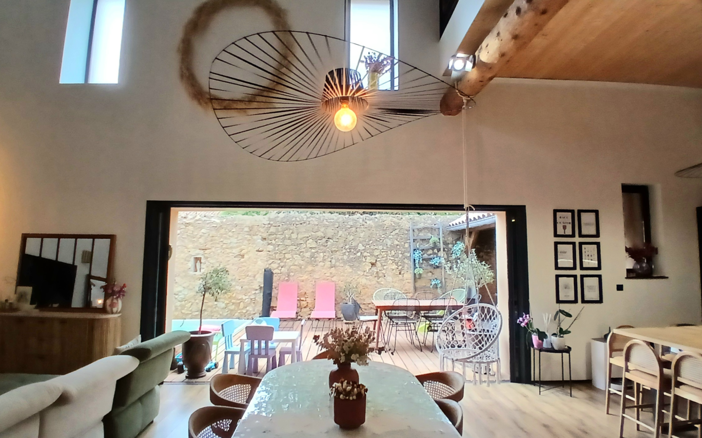 4-bedroom House In Murviel Les Beziers, France (231 M²)