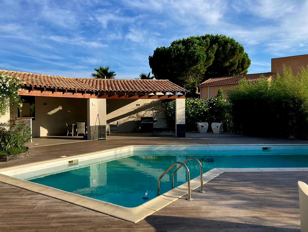 5-bedroom Detached House In Beziers, France (200 M²)