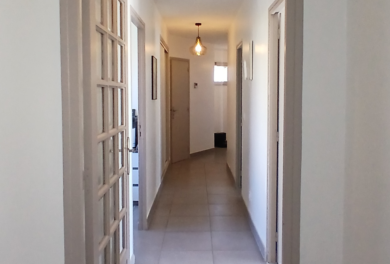 5-bedroom Detached House In Beziers, France (200 M²)