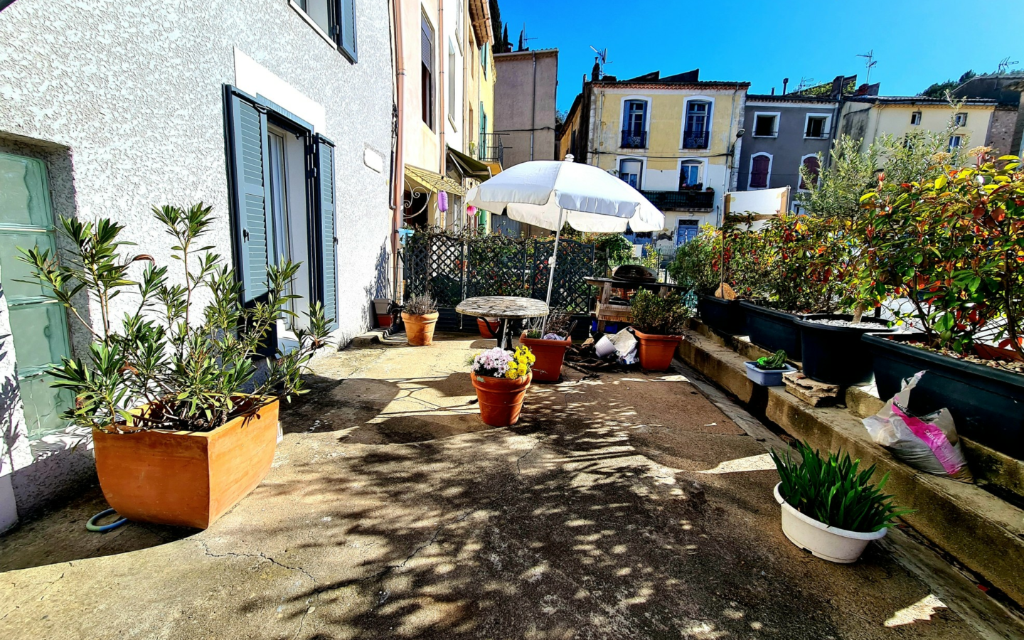 3-bedroom House In Roquebrun, France (100 M²)