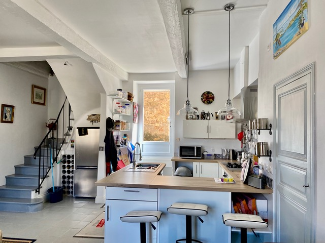 4-bedroom House In Cessenon Sur Orb, France (150 M²)