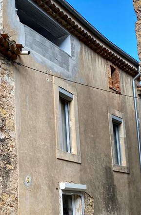 4-bedroom House In Cessenon Sur Orb, France (150 M²)