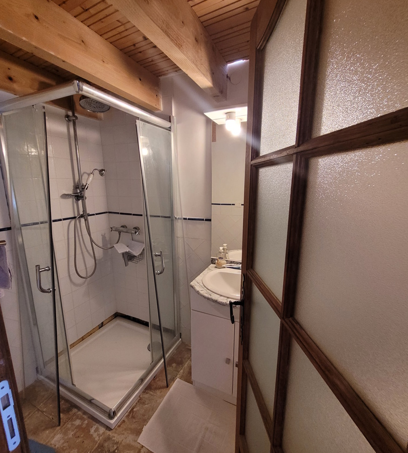 5-bedroom House In Murviel Les Beziers, France (166 M²)