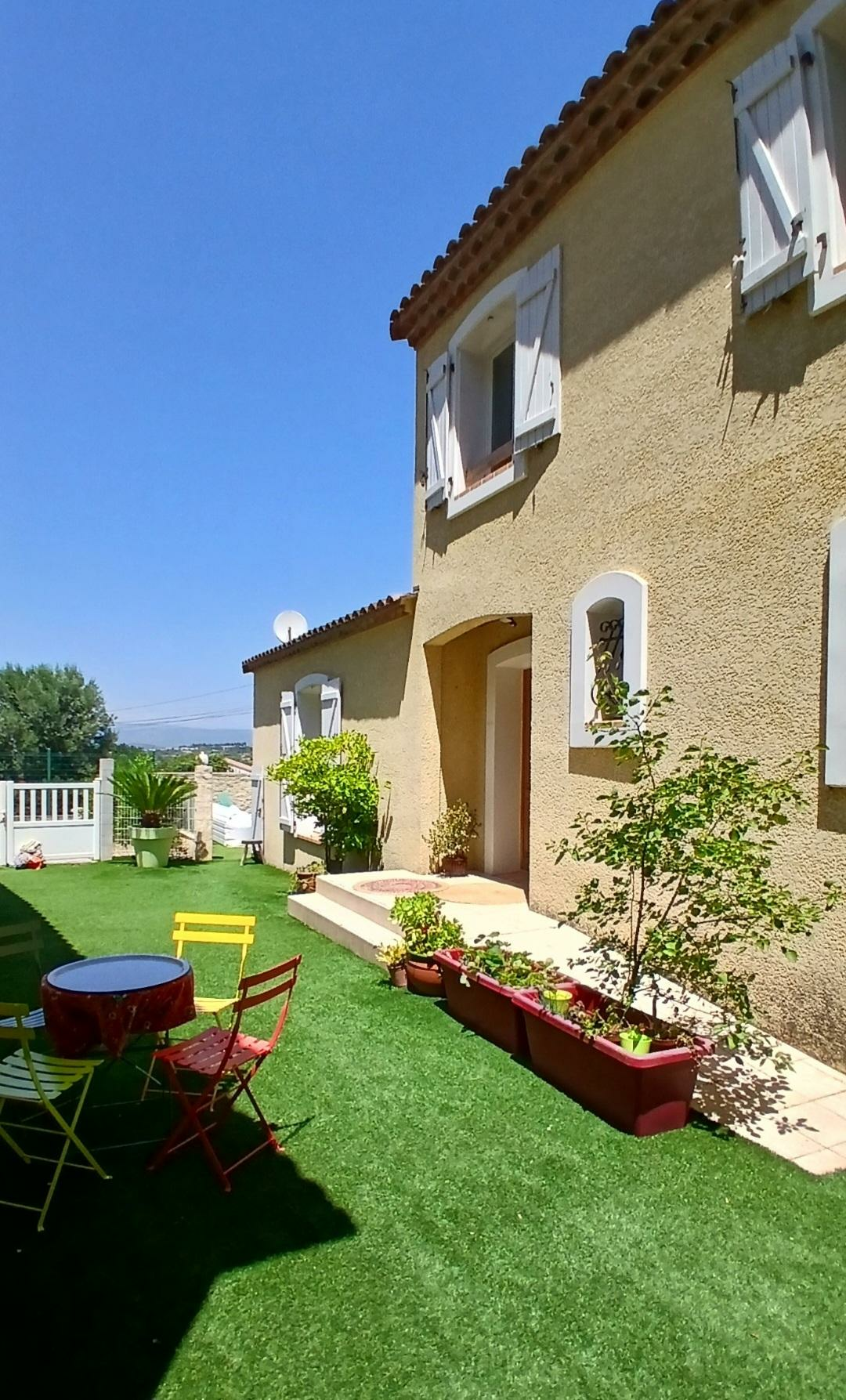 4-bedroom Detached House In Thezan Les Beziers, France (146 M²)