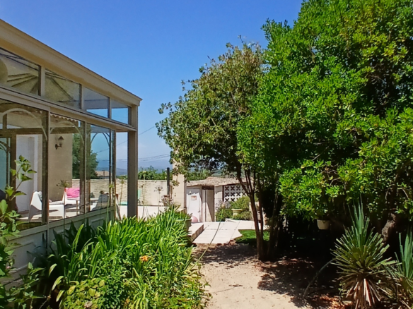 4-bedroom Detached House In Thezan Les Beziers, France (146 M²)