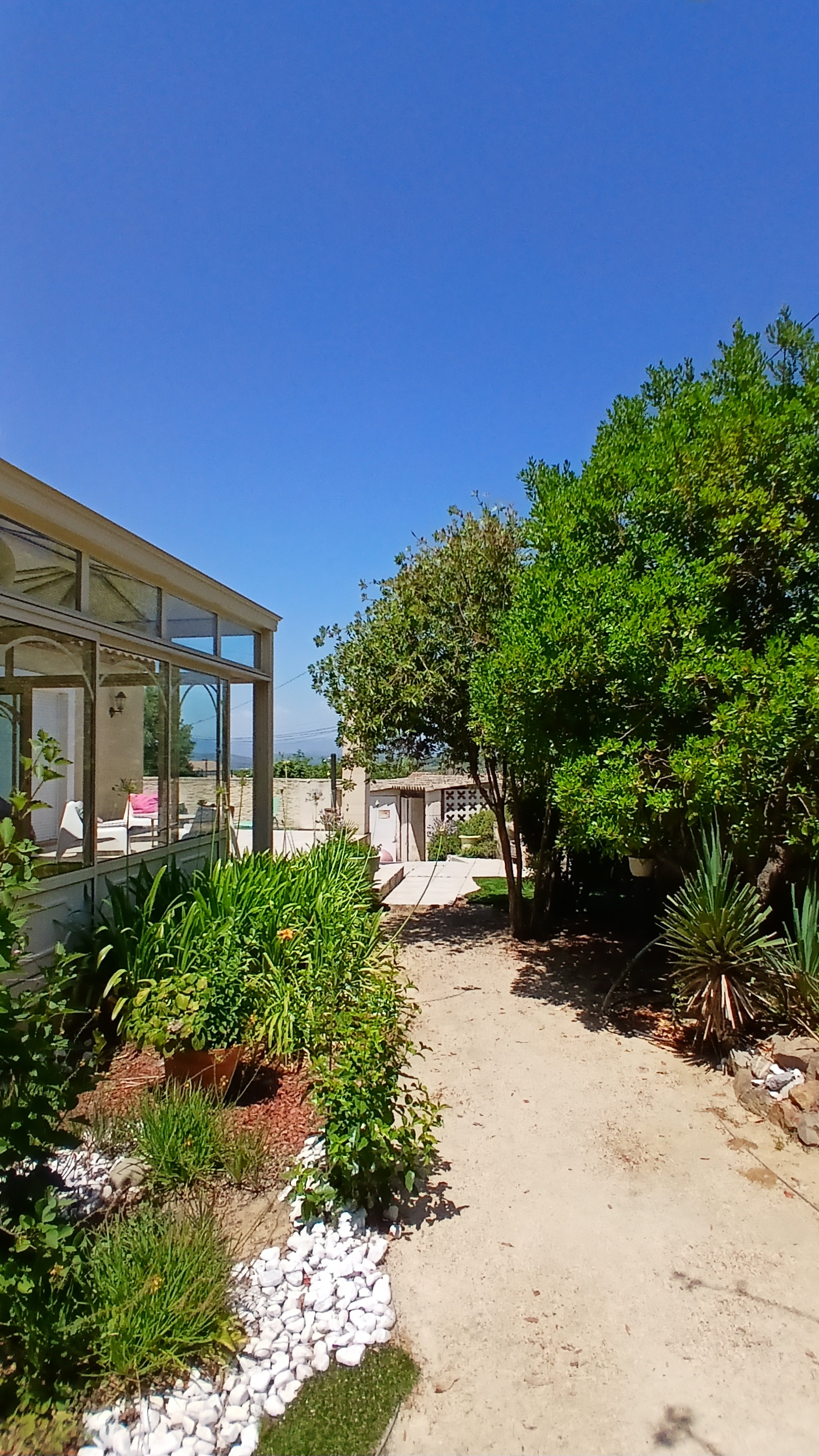 4-bedroom Detached House In Thezan Les Beziers, France (146 M²)