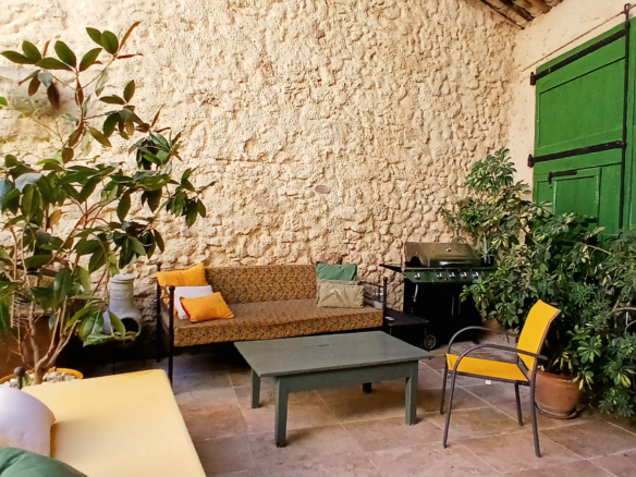 5-bedroom House In Murviel Les Beziers, France (195 M²)