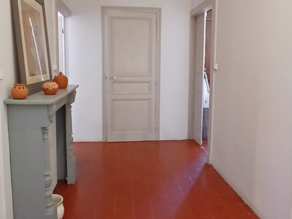 5-bedroom House In Murviel Les Beziers, France (195 M²)