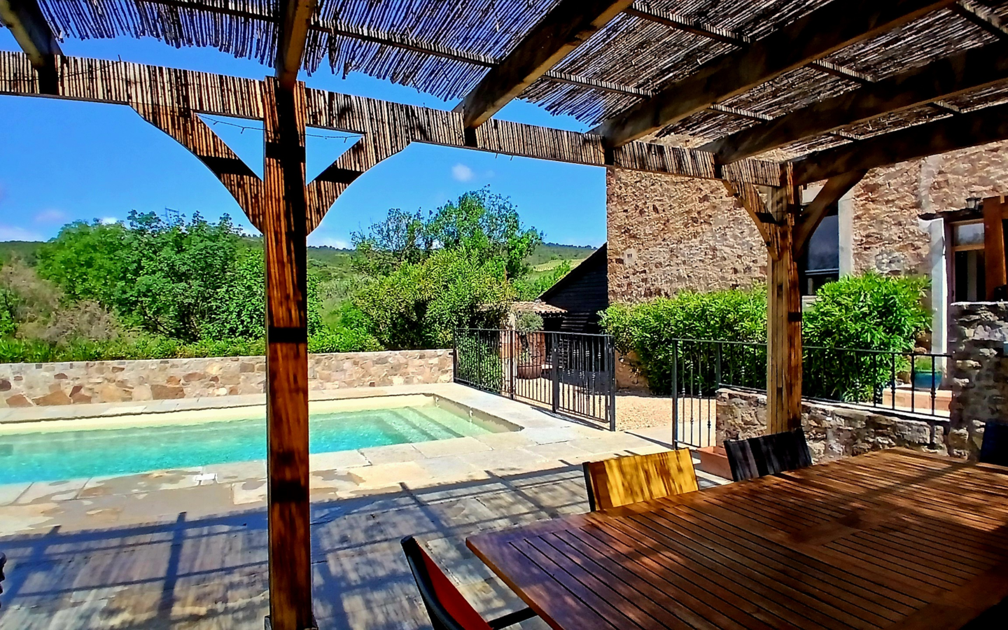 6-bedroom Detached House In Saint Chinian, France (217 M²)