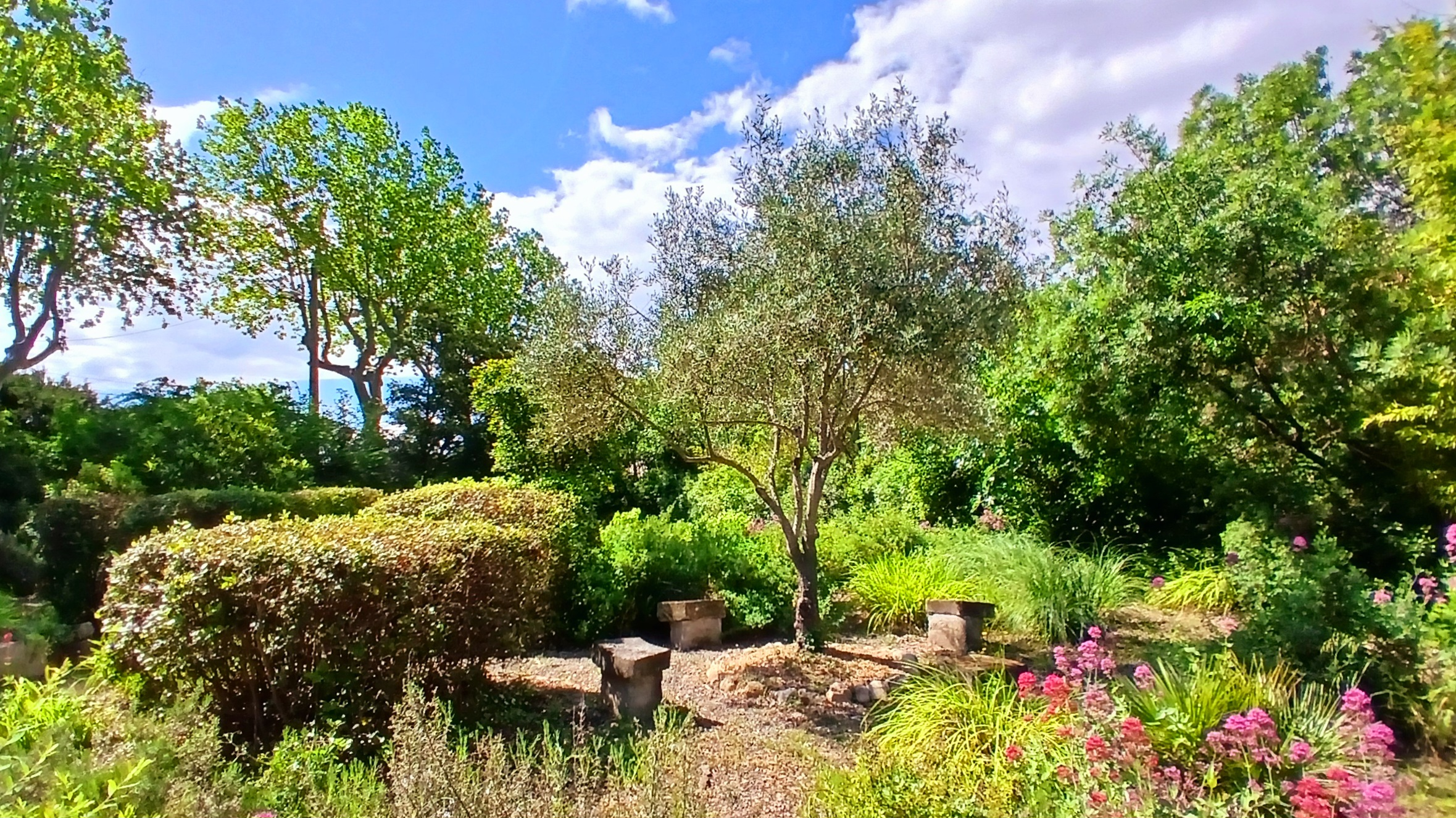 CRU865000EK-07e10b 6-bedroom Detached House In Saint Chinian, France (217 M²)