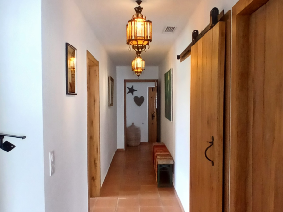 6-bedroom Detached House In Saint Chinian, France (217 M²)