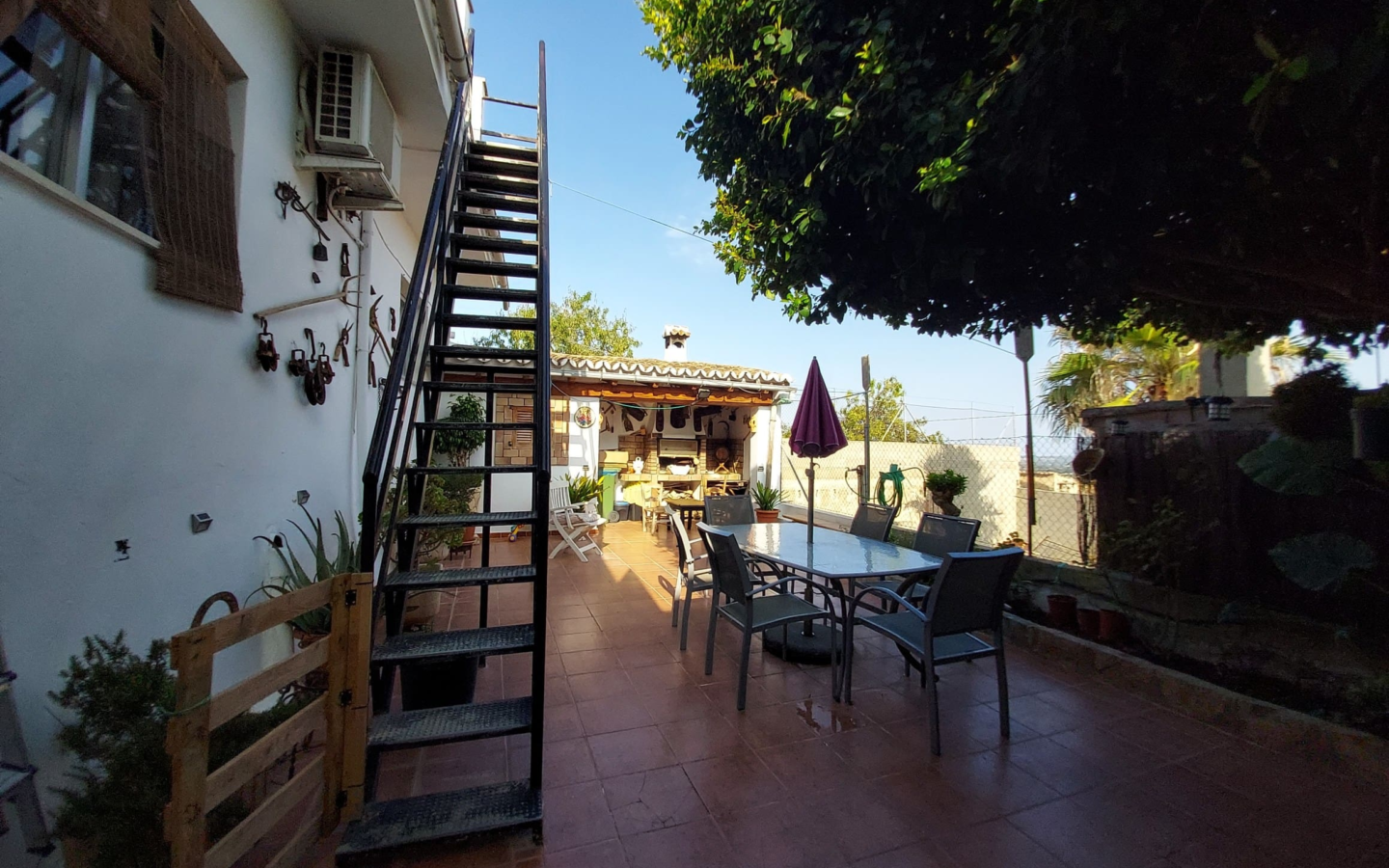 3-bedroom Village House In Lloseta, Spain (145 M²)