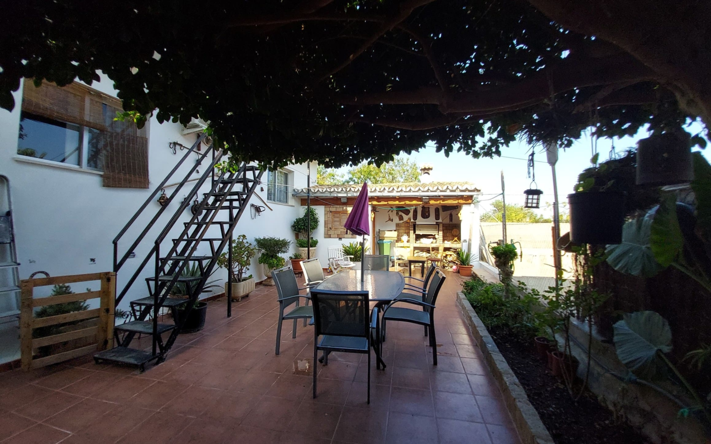 3-bedroom Village House In Lloseta, Spain (145 M²)