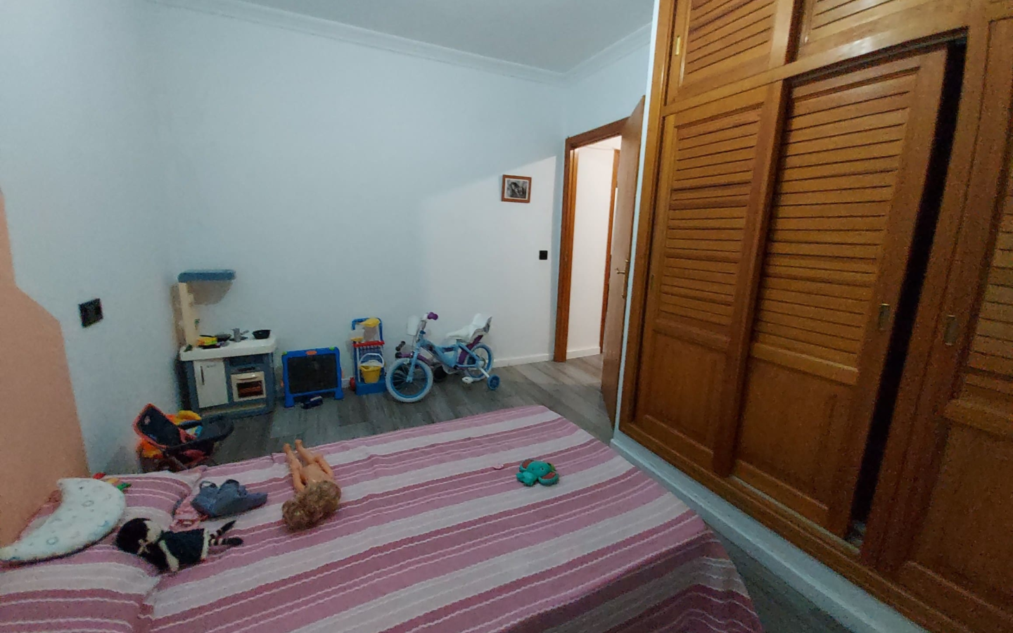 3-bedroom Village House In Lloseta, Spain (145 M²)