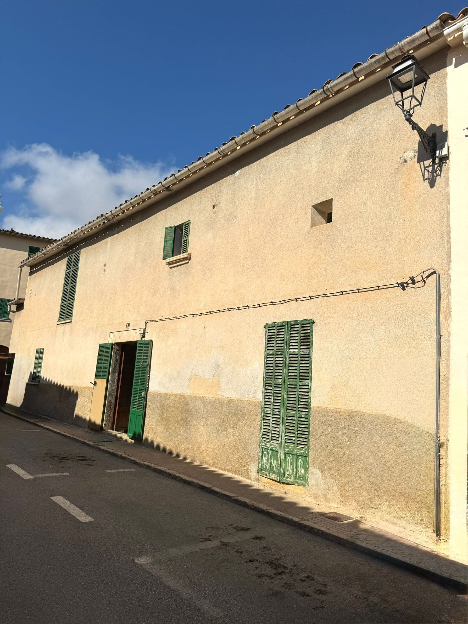 4-bedroom Village House In Costitx, Spain (233 M²)