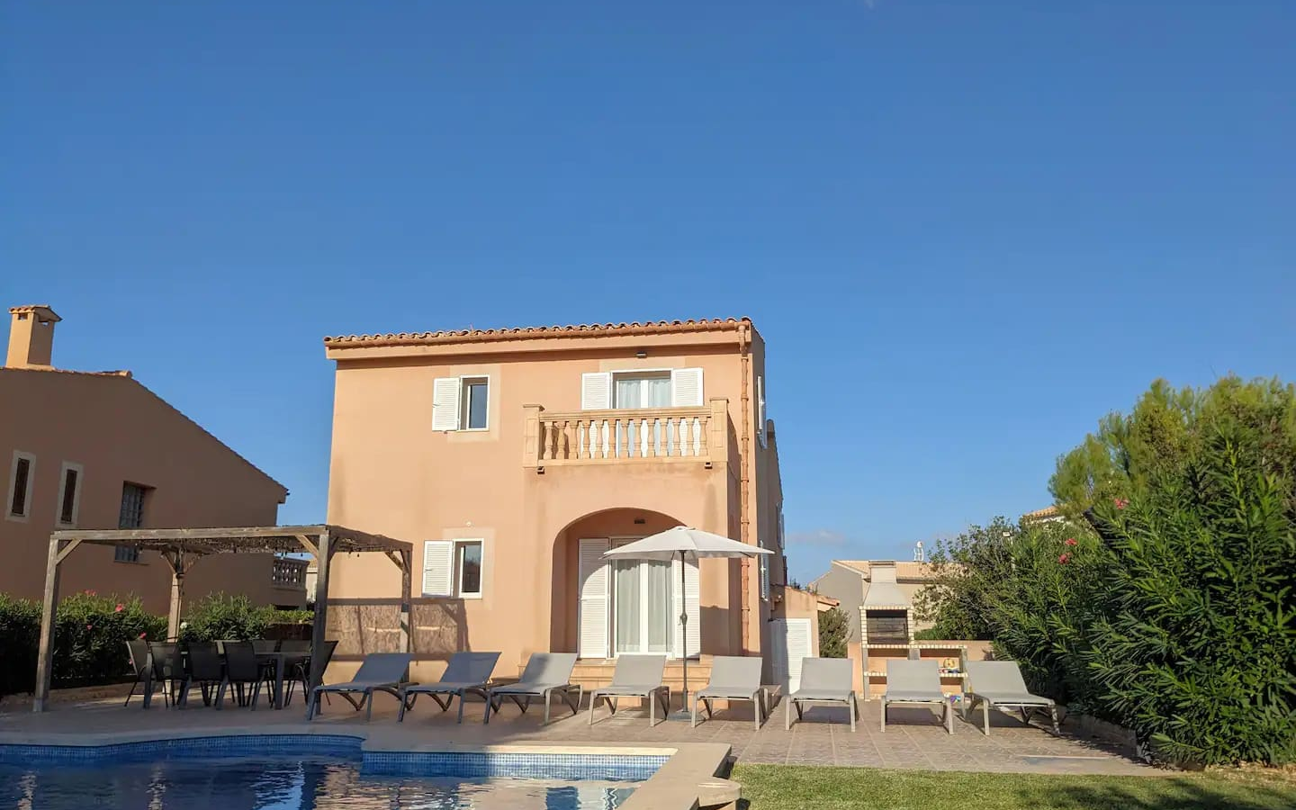 4-bedroom Villa In Artá, Spain (247 M²)