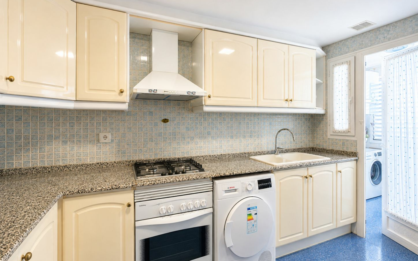 1-bedroom Apartment In Jávea, Spain (72 M²)