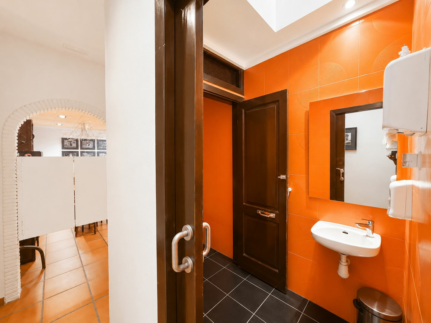 Commercial Premises In Jávea, Spain (105 M²)