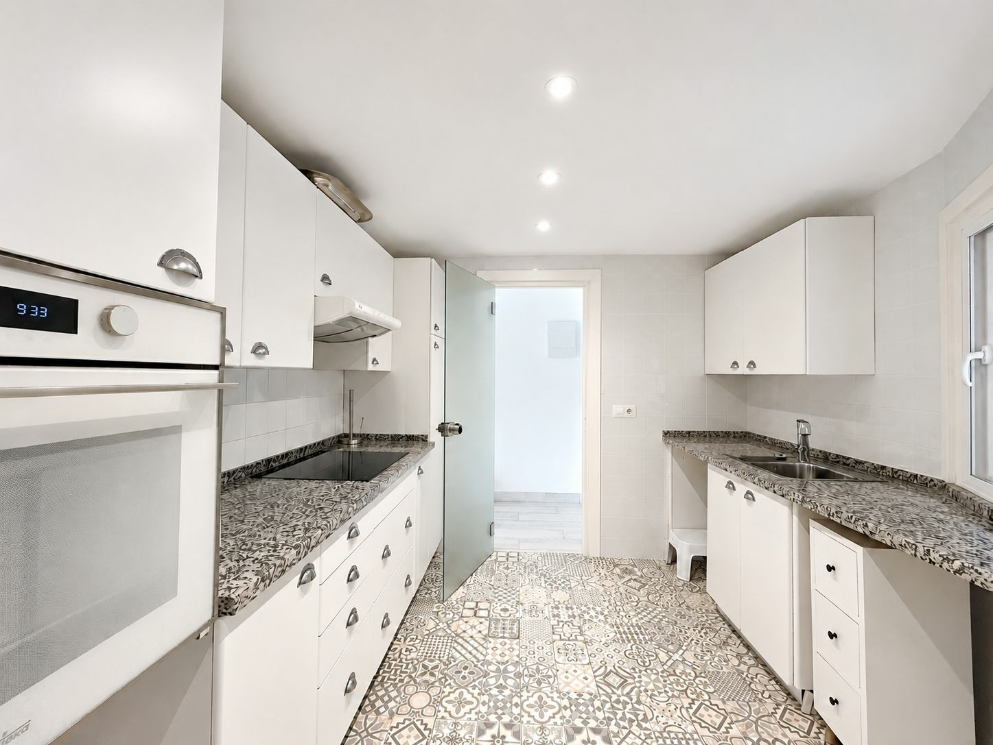 3-bedroom Apartment In Spain (132 M²)